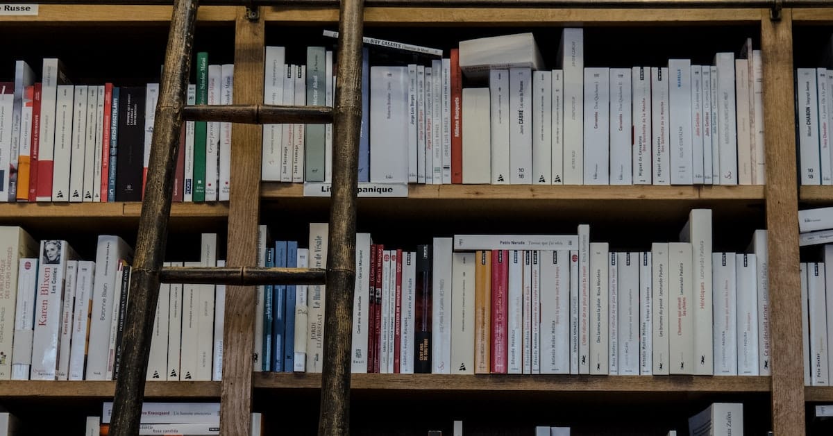 books on shelf you can get paid to read